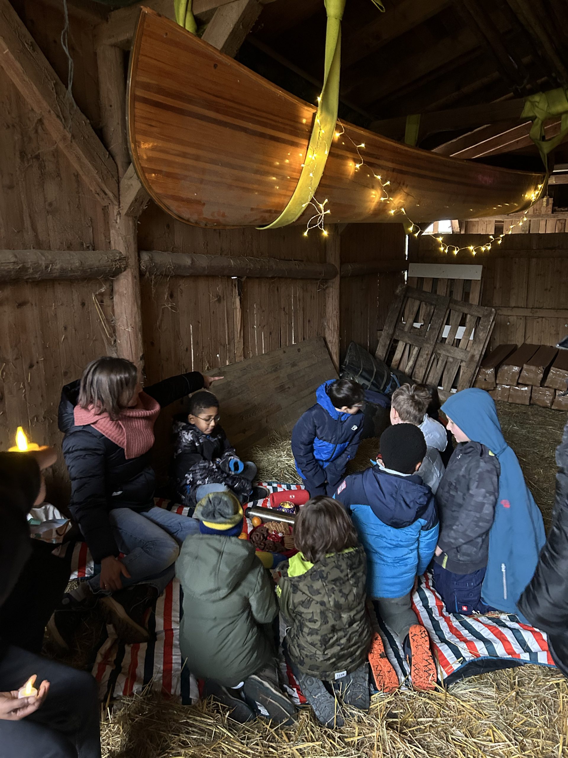 Weihnachtsfeier im Stall