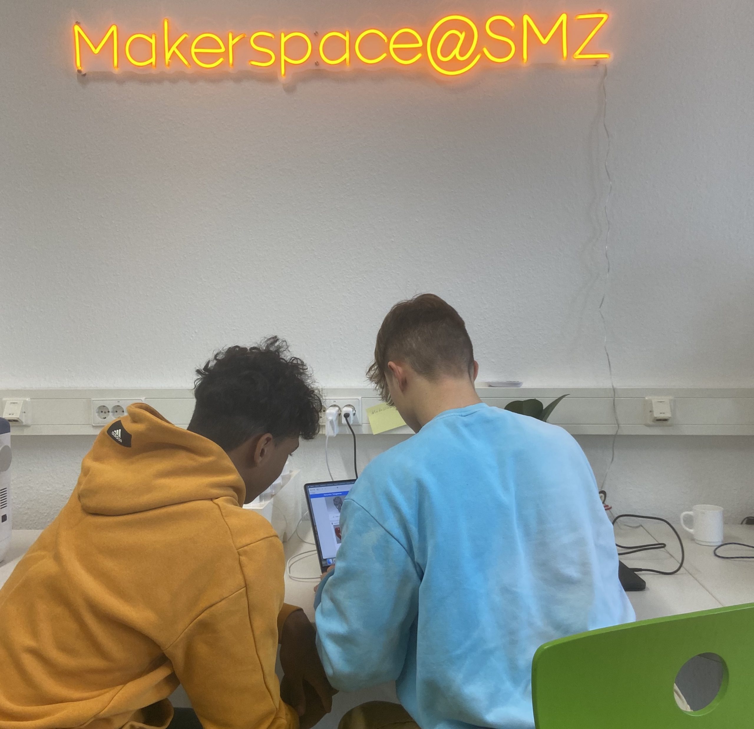 Ausflug zum Makerspace@SMZ